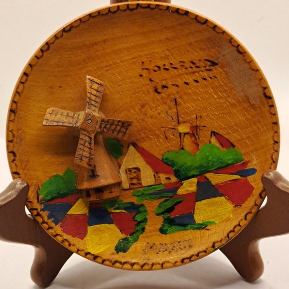 Vintage wood 3D plate wall hanging, windmill spins. - Picture 1 of 8